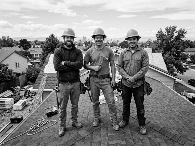 Roofers Missoula team photo
